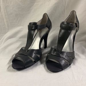 Nine West strappy peep toe heals